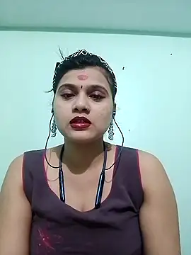 Kavya-Tiwari online show from October 5, 6:42 pm