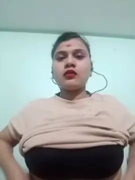 Kavya-Tiwari online show from November 4, 7:50 pm