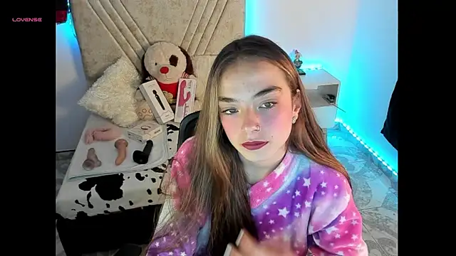 Mia Victoria22 online show from April 12, 2:59 am