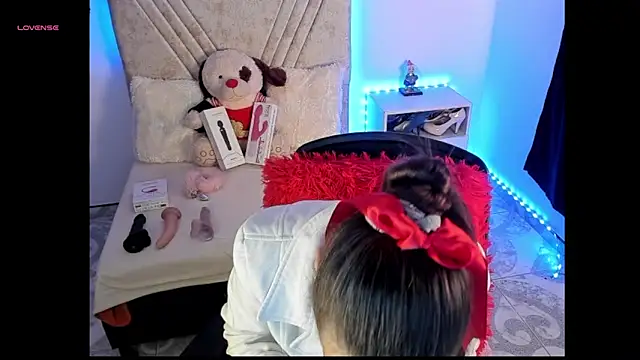 Mia Victoria22 online show from May 19, 5:31 pm