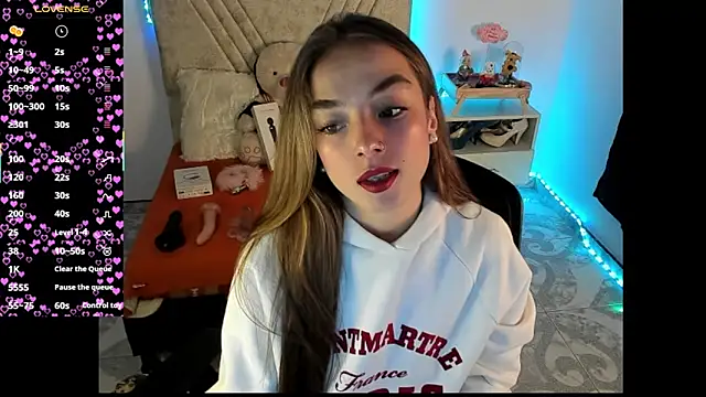 Mia Victoria22 online show from July 31, 2:22 am
