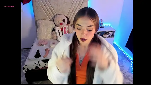 Mia Victoria22 online show from May 1, 3:33 am