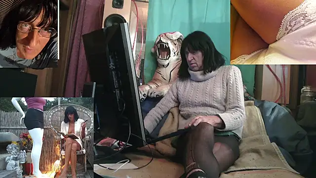 SissiDomination online show from December 15, 4:07 am