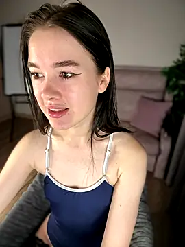 Snapshot of Marryme- chatting on September 18, 1:25 pm Marryme- online show from September 18, 1:25 pm