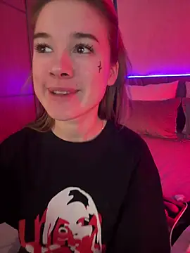 Marryme- online show from March 14, 1:28 pm