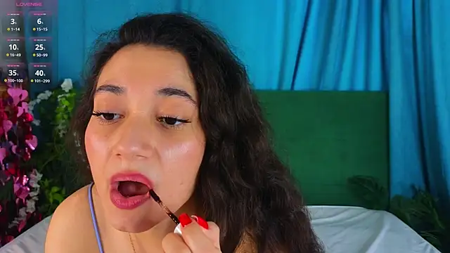 BettyMaldonado online show from April 4, 6:53 am