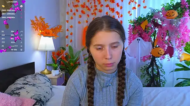 CatherineRichards online show from October 20, 9:54 am