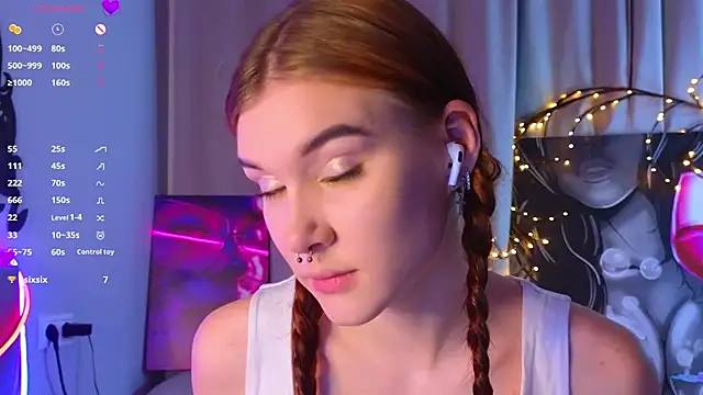 JenniferSullivan online show from February 18, 11:23 pm