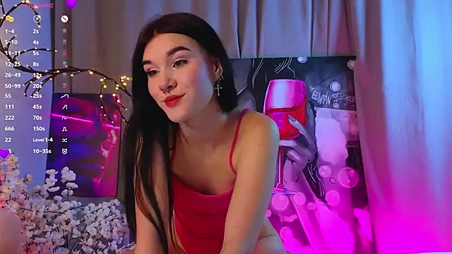 JenniferSullivan online show from November 10, 10:04 pm