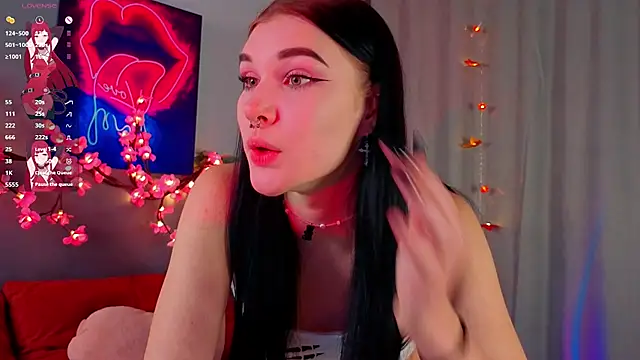 JenniferSullivan online show from October 19, 10:23 pm