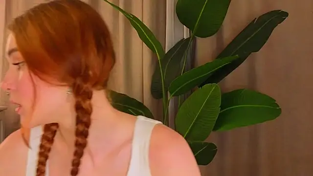 JenniferSullivan online show from March 1, 10:21 pm