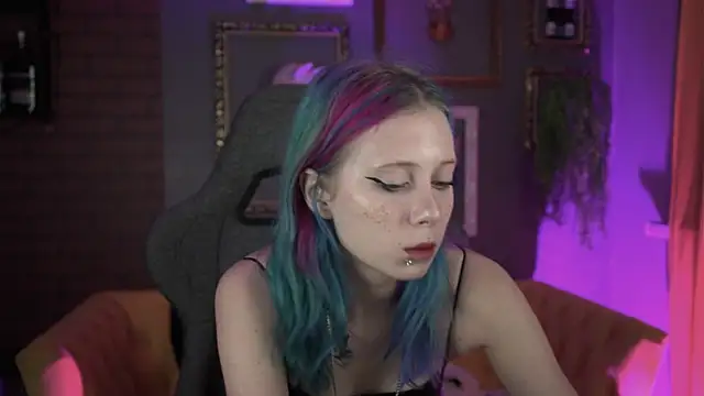 Snapshot of SakuraBliss chatting on November 26, 8:20 pm SakuraBliss online show from November 26, 8:20 pm