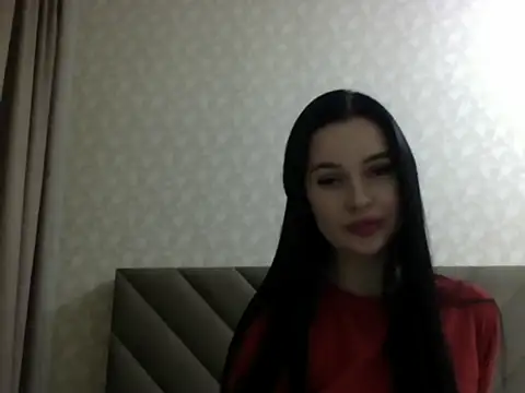Snapshot of Lulii24 chatting on February 15, 1:28 am Lulii24 online show from February 15, 1:28 am