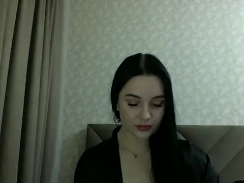 Lulii24 online show from October 24, 5:23 pm