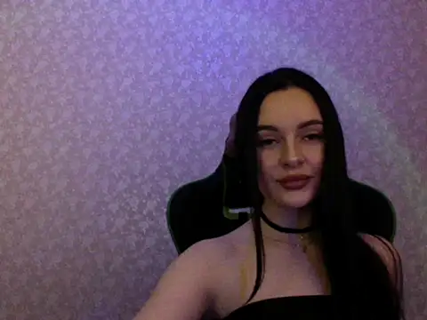 Snapshot of Lulii24 chatting on March 12, 10:03 pm Lulii24 online show from March 12, 10:03 pm