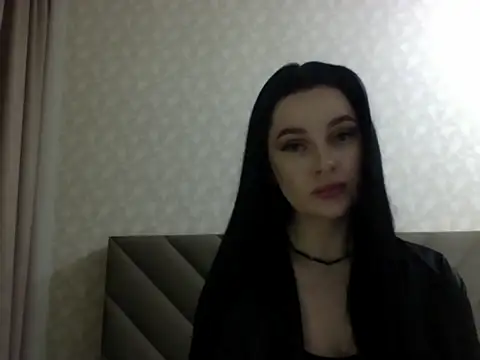 Snapshot of Lulii24 chatting on February 8, 12:41 am Lulii24 online show from February 8, 12:41 am