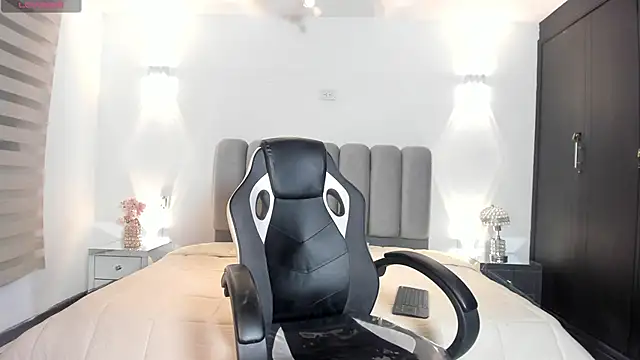 AdharaSweet1  online show from March 15, 1:23 am