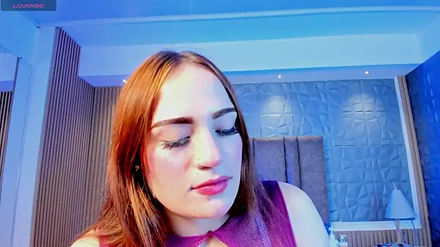 Snapshot of MadisonAnngel chatting on October 16, 9:01 pm MadisonAnngel online show from October 16, 9:01 pm