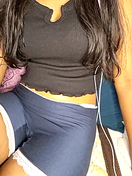 trending tamizhachii online show from December 14, 1:17 pm