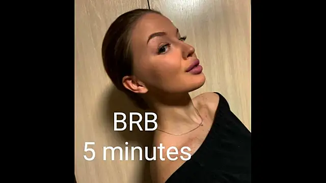 LaurennHill online show from September 21, 12:16 am