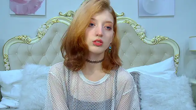 Snapshot of MistyMarlo chatting on September 28, 8:32 am MistyMarlo online show from September 28, 8:32 am