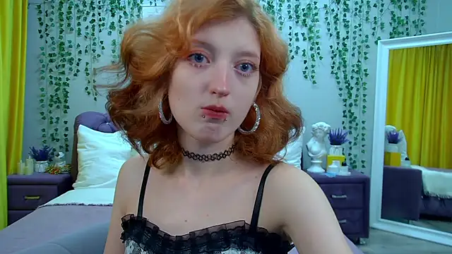 Snapshot of MistyMarlo chatting on September 22, 5:08 pm MistyMarlo online show from September 22, 5:08 pm