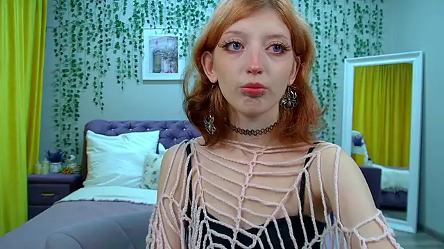 Snapshot of MistyMarlo chatting on September 18, 6:16 am MistyMarlo online show from September 18, 6:16 am