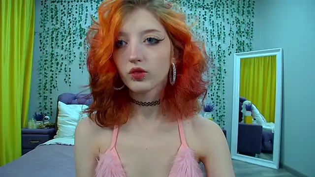 Snapshot of MistyMarlo chatting on November 12, 5:28 pm MistyMarlo online show from November 12, 5:28 pm