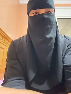  Laiali  online show from September 27, 11:38 am