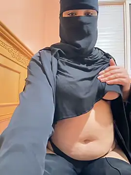  Laiali  online show from September 22, 11:27 am