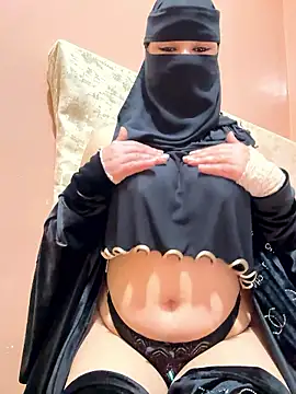  Laiali  online show from January 8, 1:50 pm