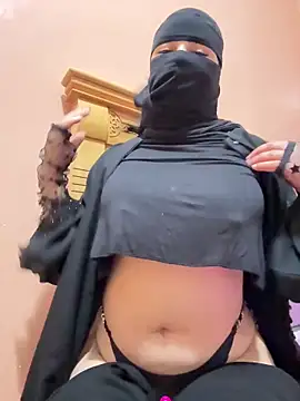  Laiali  online show from February 6, 1:18 pm