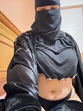  Laiali  online show from October 10, 11:11 am