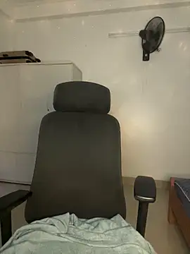 Meowyeuk6 online show from February 8, 8:45 am