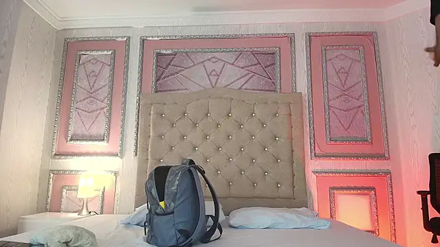 magnus serket online show from February 12, 11:32 am