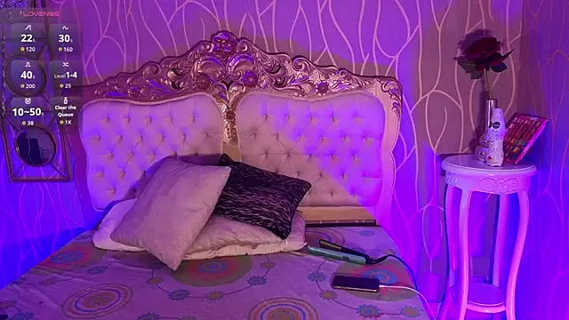 Anamonrroe online show from April 11, 9:18 pm