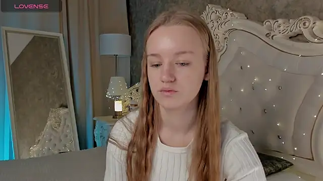 Lucy Shaw online show from October 8, 6:26 am