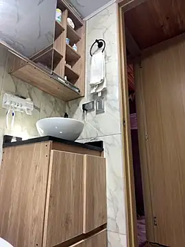 istthalexa online show from April 9, 4:35 pm