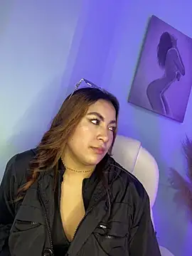 MacarenaRosse online show from November 22, 8:29 pm