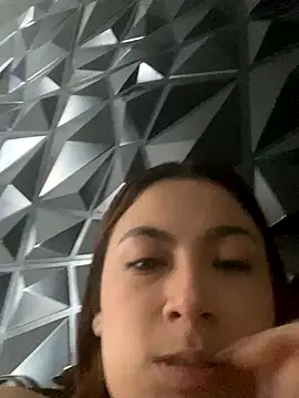 MacarenaRosse online show from October 21, 7:35 pm