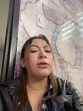 MacarenaRosse online show from November 28, 7:58 pm