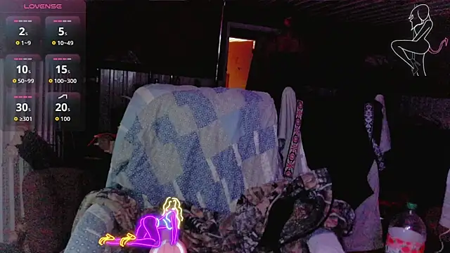 Snapshot of HTXBBY3130 chatting on October 25, 8:24 am HTXBBY3130 online show from October 25, 8:24 am