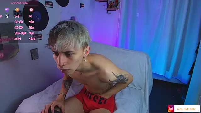 Snapshot of Nick_Bangover_ chatting on January 9, 5:42 pm Nick Bangover online show from January 9, 5:42 pm