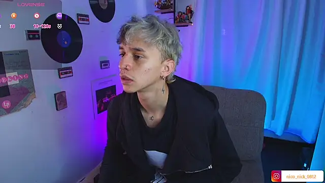 Snapshot of Nick_Bangover_ chatting on January 6, 5:06 pm Nick Bangover online show from January 6, 5:06 pm