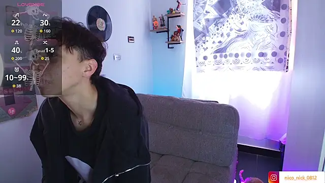 Snapshot of Nick_Bangover_ chatting on November 19, 5:13 pm Nick Bangover online show from November 19, 5:13 pm