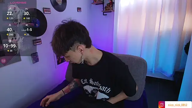 Nick Bangover  online show from October 30, 7:44 pm