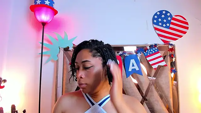 Snapshot of Katy_ortiiz chatting on July 4, 12:32 pm Katy ortiiz online show from July 4, 12:32 pm