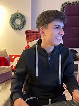 AdrianRinaldi online show from December 18, 8:12 pm