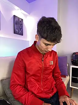 AdrianRinaldi online show from September 17, 8:44 pm