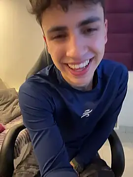 AdrianRinaldi online show from November 19, 7:58 pm